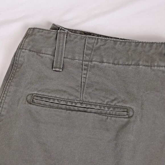 Dockers Size 33 x 30 Gray Flat Front Pants Straight Leg 5 Pocket Zip Fly - Picture 3 of 11